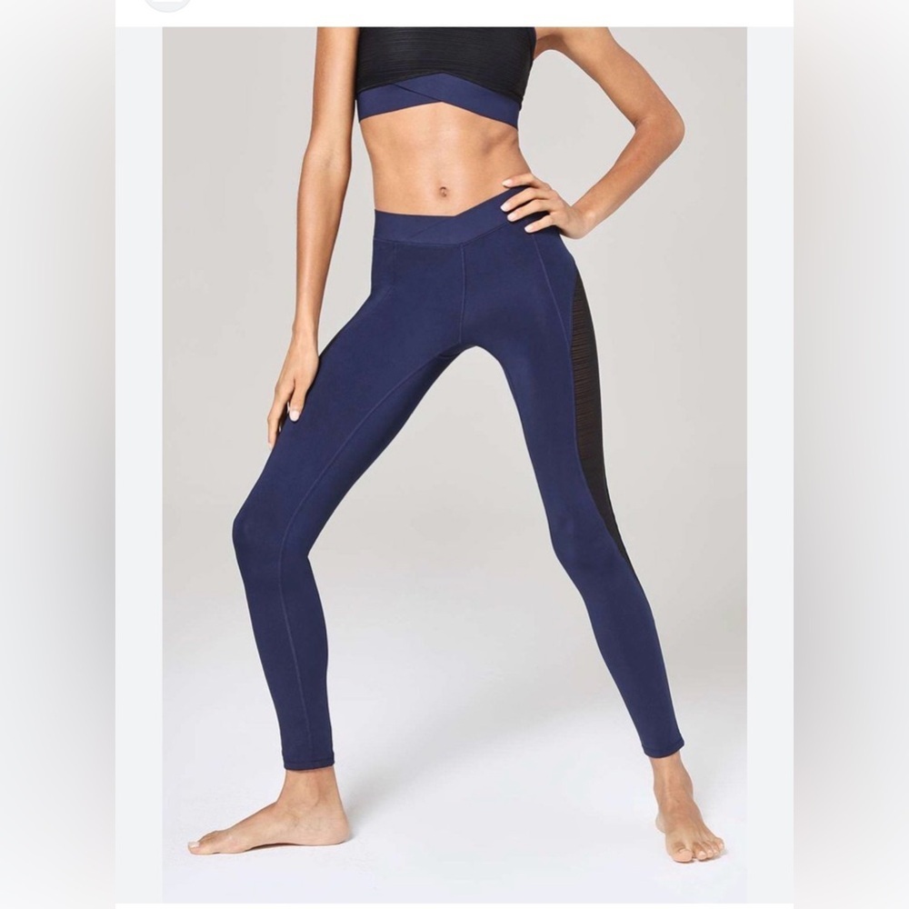 Ivy Park Yoga Athleisure Mesh Leggings Blue & Black Size XS